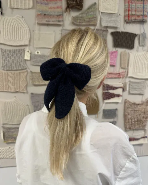 Hovedbilde December Bow